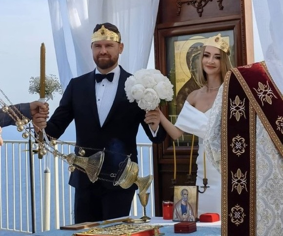 Fosta Bambi, actuală femei de afaceri, Denisa Tănase s-a măritat. Fotografii de la nunta de lux pe Riviera Franceză
