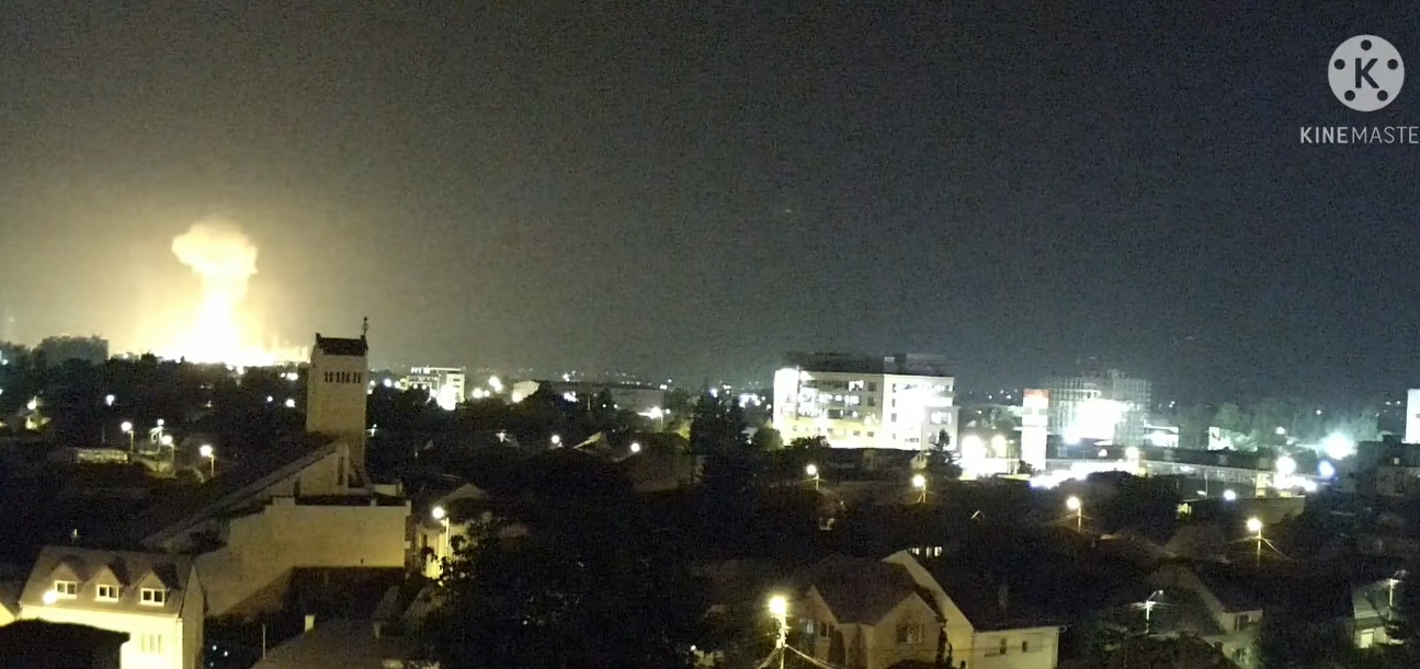 A fost filmat momentul exploziei de la AZOMUREȘ!  VIDEO