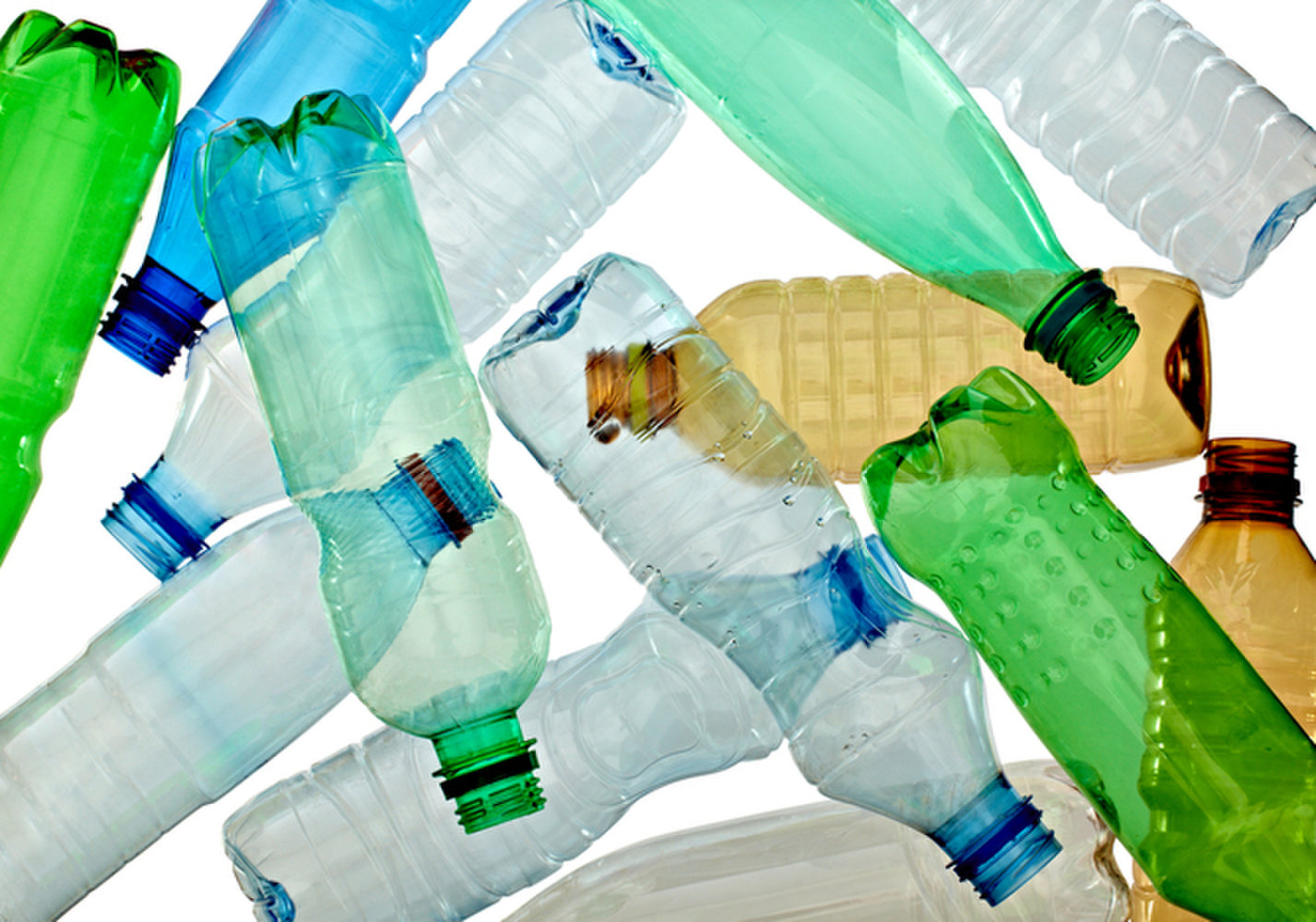 Plasticul este INTERZIS de astăzi! Niciun produs nu mai poate ajunge în țările UE