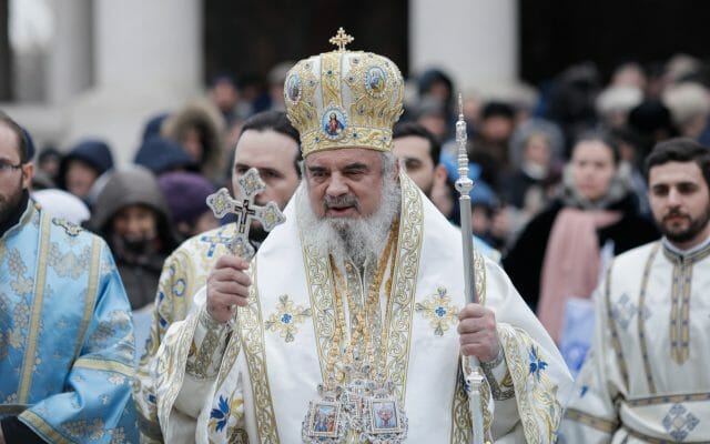 Patriarhul Daniel își arată suferința față de incendiile din Europa: Ne rugăm lui Dumnezeu