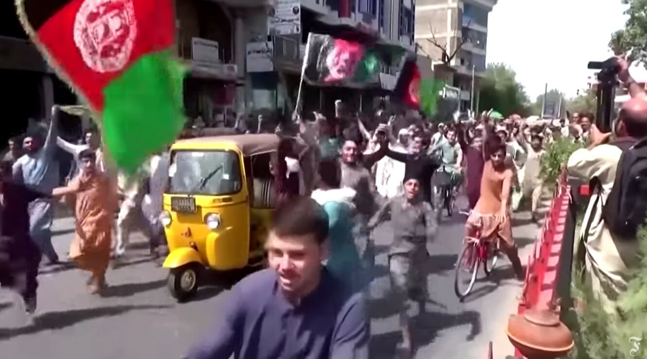 Proteste în Afganistan! Talibanii au deschis focul VIDEO