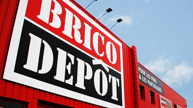Ce salariu are o casieră la magazinele Brico Depot