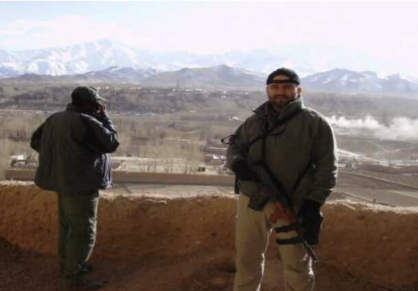 Un senator USR PLUS a fost bodyguard în Afganistan! ”Sunt oameni extrem de ospitalieri”