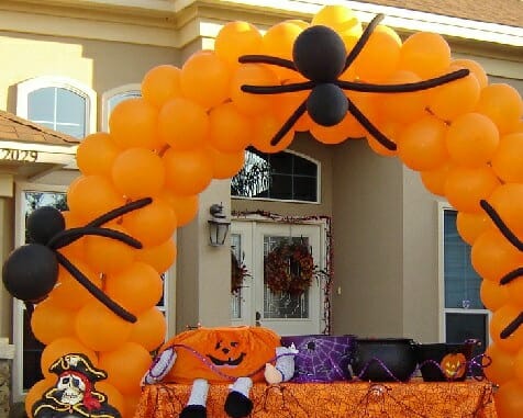 20 de decorațiuni și idei de costume pentru sărbătoarea de Halloween