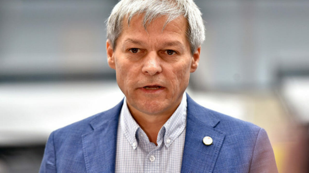 Cioloș, un ultim mesaj: „Instituțiile sunt populate de sinecuriști, avem un stat care a devenit captiv partidelor”