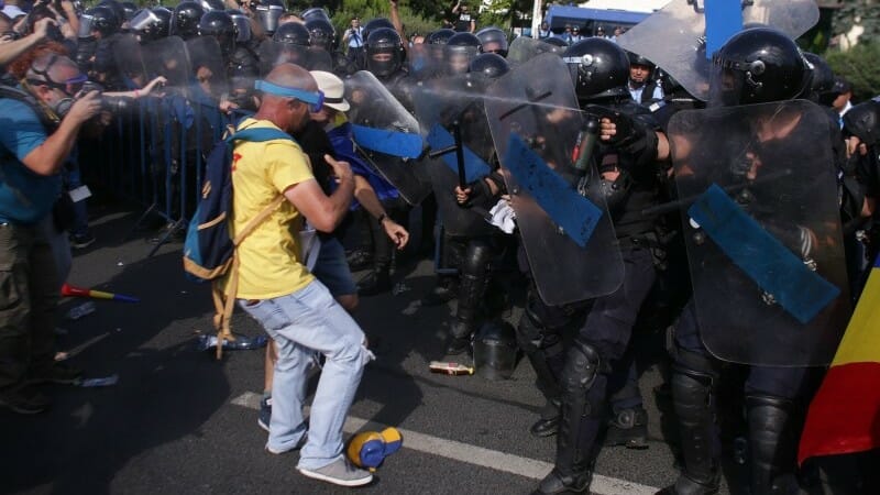 Dragnea, despre protestul din 10 august: ”Nu am înţeles de ce au fost agresaţi jandarmii”