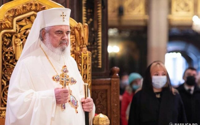 Patriarhul Daniel, apel către credincioşi: Să respectăm cu stricteţe sfatul medicilor şi măsurile luate de autorităţi