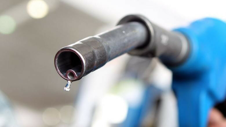 Prețul benzinei a bătut recordul ultimilor șapte ani! Și motorina a atins maximul din ultimii trei ani