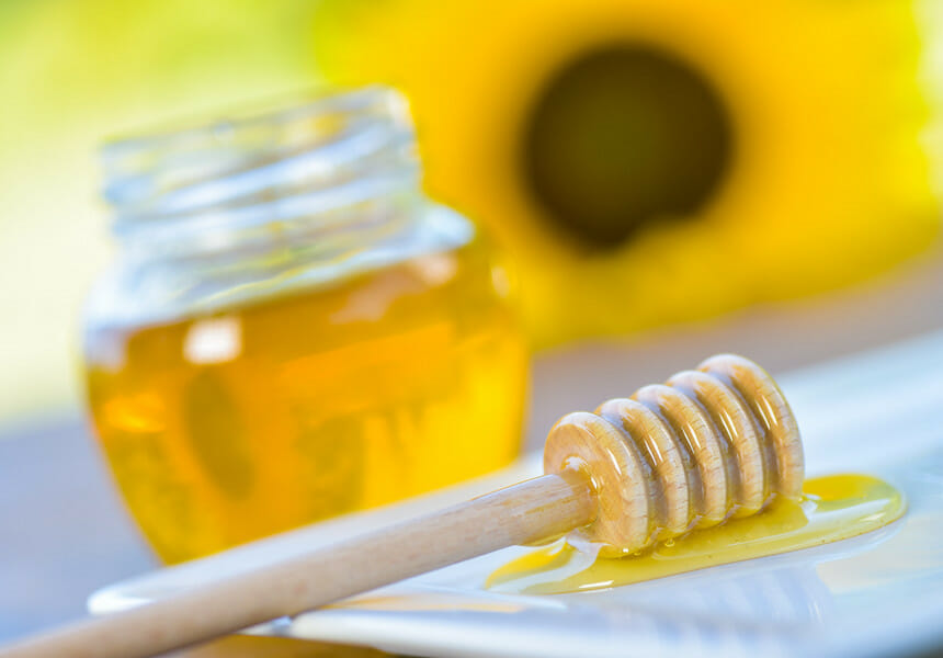 De ce se zaharisește mierea. Ce trebuie să faci în această situație