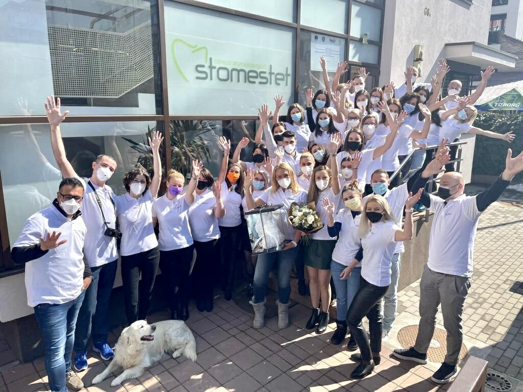 Stomestet, una dintre cele mai importante clinici stomatologice din Transilvania, se alătură grupului DENT ESTET, într-un parteneriat strategic pentru medicina dentară din România