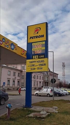 Prețul benzinei a coborât sub 6 lei pe litru. În urmă cu o lună trecea de 7 lei