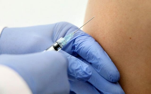 Rafila: Vaccinul anti-COVID va fi făcut o dată pe an, ca şi la gripă