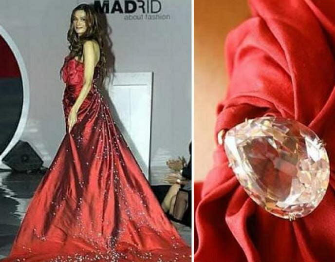 Topul celor mai scumpe rochii din lume! Cum arată ținuta feminină de 30 de milioane de dolari