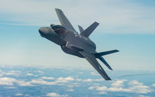 România vrea avioane militare americane de ultimă generație! Cât costă un astfel de aparat