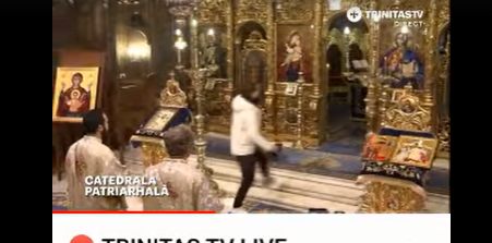 INCIDENT la PATRIARHIE! Un bărbat a luat cuvântul în timpul Sfintei Liturghii VIDEO
