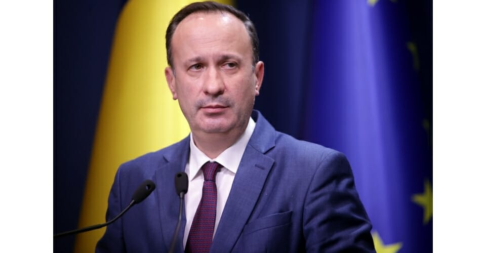 Ministrul Finanţelor susţine că nu este într-o contradicţie cu Florin Cîţu