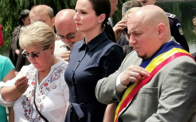 Moșteanu, USR: Vom începe strângerea de semnături pentru demiterea primarului din Mogoșoaia
