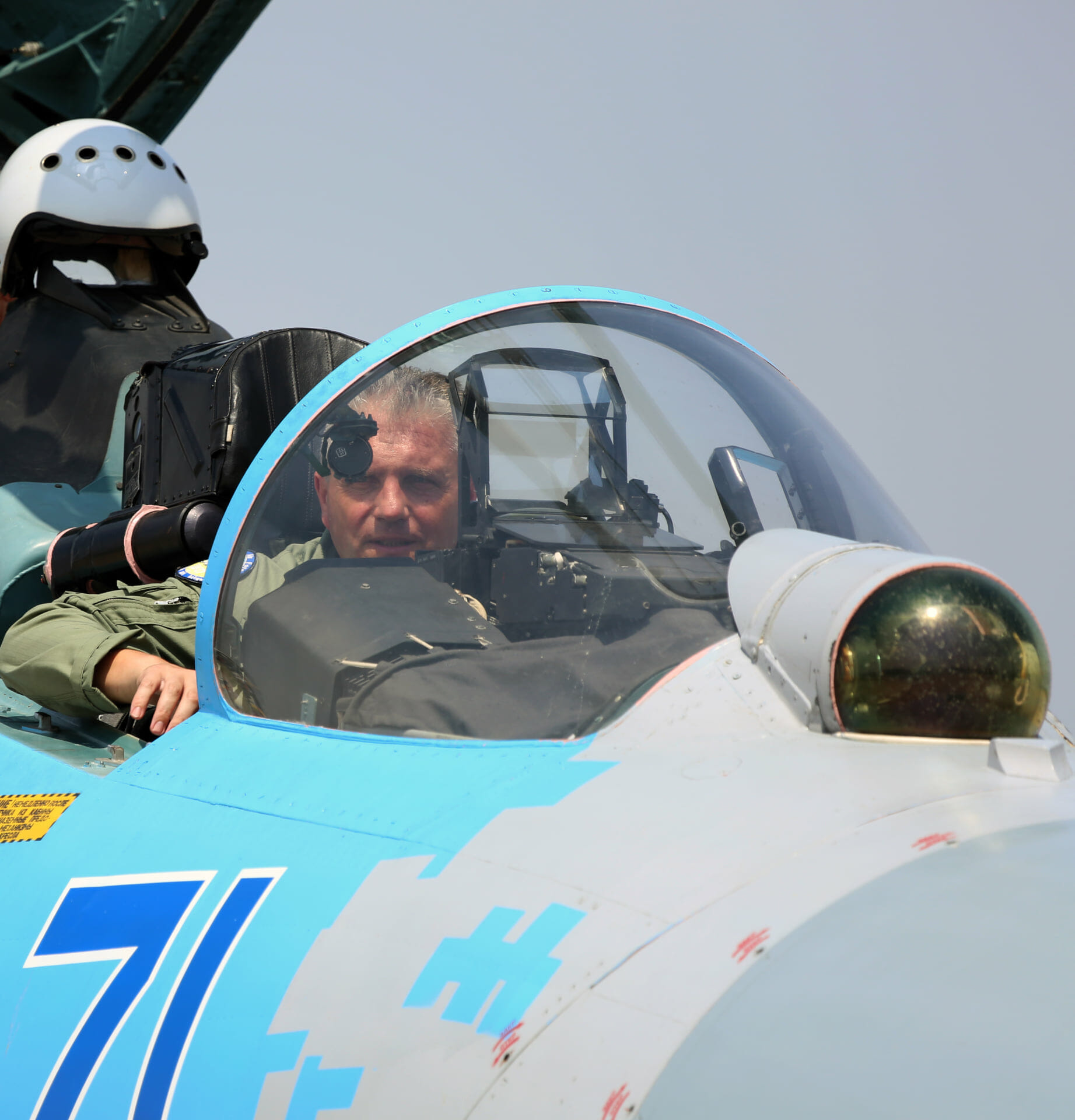 Celebru pilot de supersonic aplaudat și admirat pe cerul Bucureștiului, și-a pierdut viața în luptă, apărând Kievul