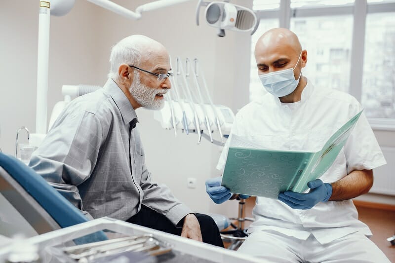 Particularitățile Fast and Fixed față de implanturile dentare obișnuite