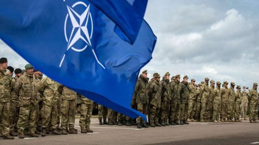 Rusia, AVERTISMENT pentru NATO: NU mai trimiteți arme Ucrainei
