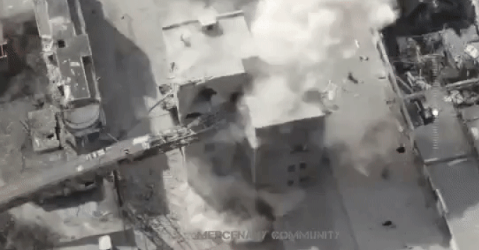 Uzina Azovstal din Mariupol este bombardată cu proiectile anti-buncăr. Înăuntru se află și civili