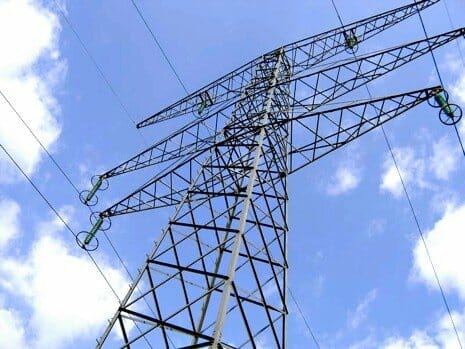 ANRE: Unii furnizori de energie și-au crescut artificial prețurile pentru a primi mai mulți bani de la stat