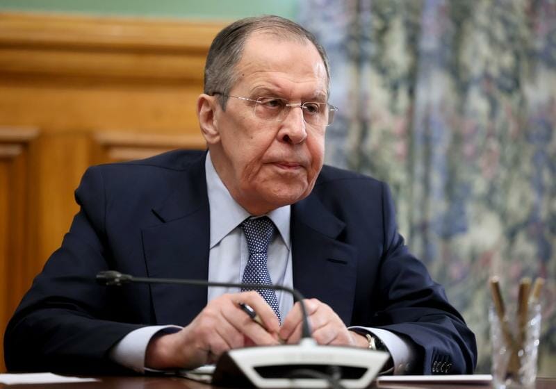 Lavrov, prima reacție după aprobarea livrării de avioane Ucrainei: ”Occidentul se joacă cu focul!”