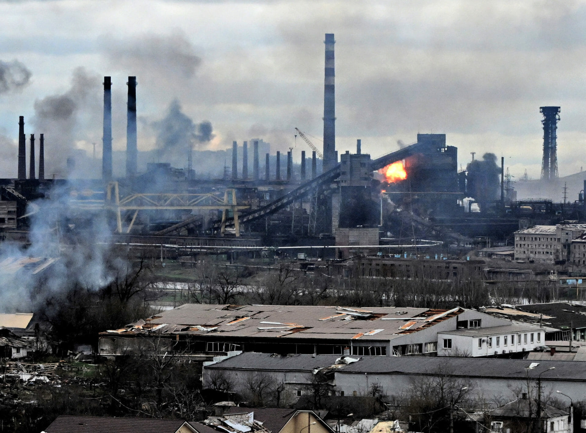 „Lupte violente” la uzina Azovstal din Mariupol, contactul cu luptătorii ucraineni a fost pierdut