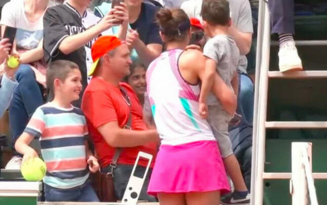 Roland Garros: Irina Begu a lovit un copil cu racheta! Ce s-a întâmplat după aceea