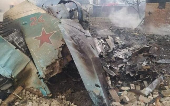 Ruşii folosesc în luptă avioane cu aparate GPS lipite şi hărţi ale Ucrainei din 1980
