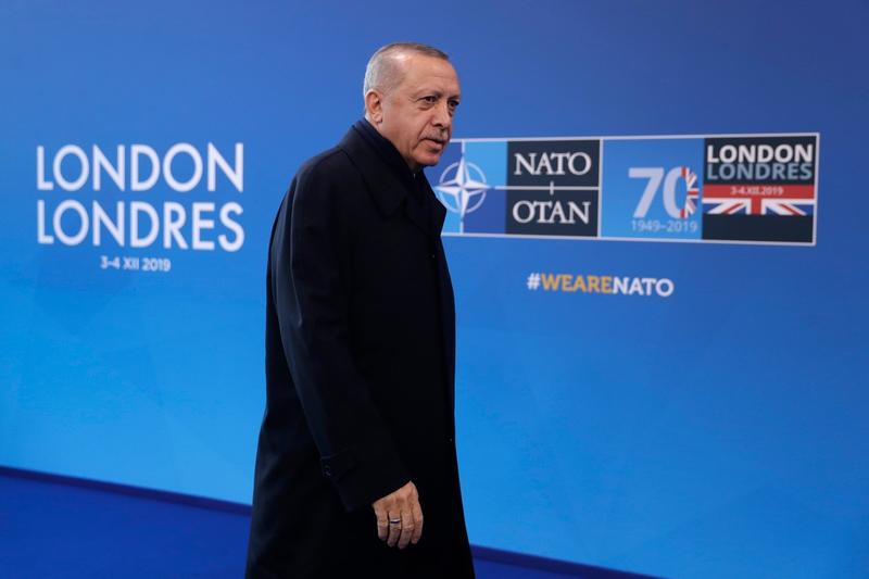 Turcia a blocat negocierile de aderare a Finlandei și Suediei la NATO