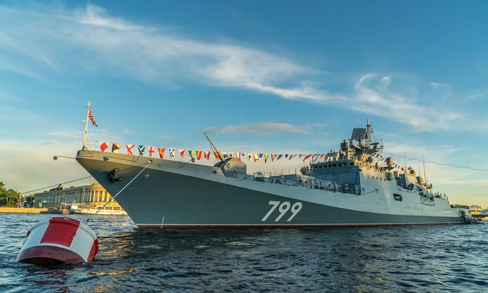 BREAKING NEWS! Altă navă rusă vedetă ar fi fost lovită
