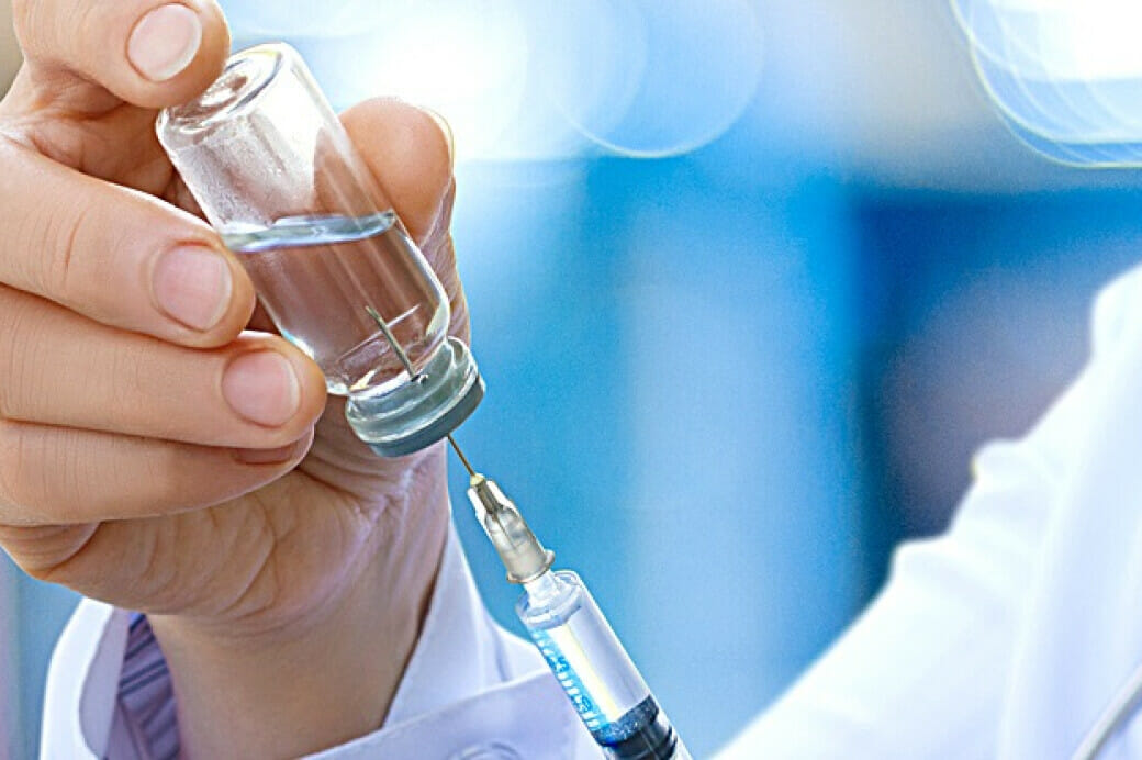 De ce nu pot fi produse vaccinuri în România? Motivul este unul complet neașteptat