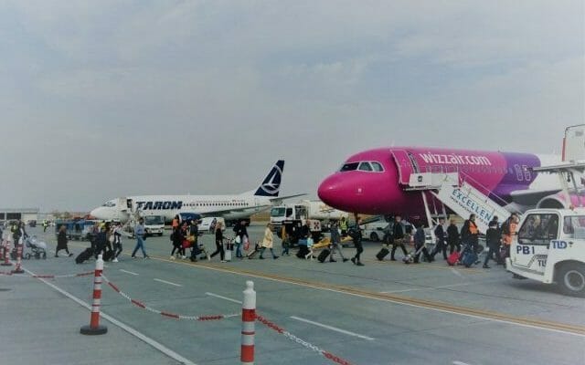 Război pe cerul patriei! CEO Wizz Air: „Tarom și Blue Air se îndreaptă spre eșec, spre faliment”