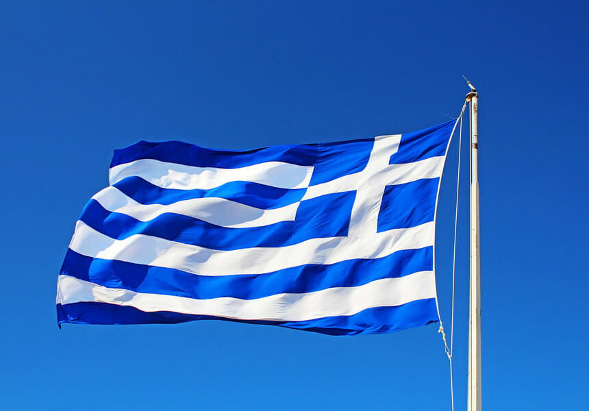 Grecia renunţă la certificatul verde, pe durata sezonului estival