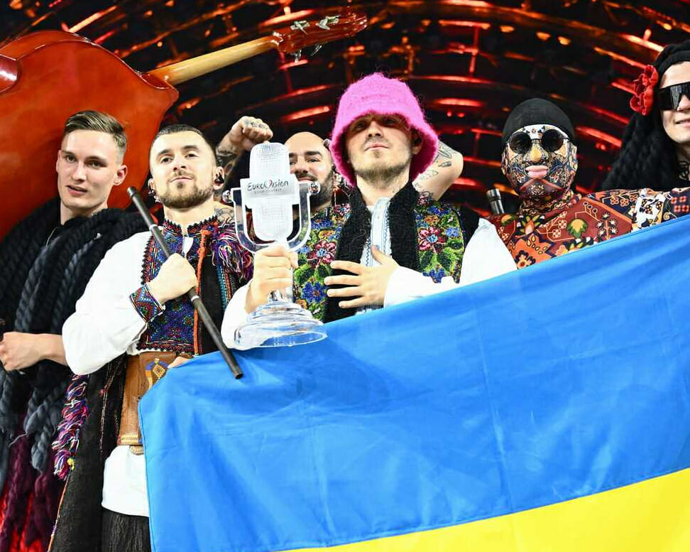 Câștigătorii Eurovision, ucrainenii de la Kalush Orchestra cântă în România
