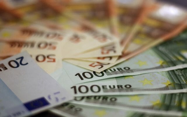 Anunțul lui BUDĂI: Va fi instituit salariul minim european