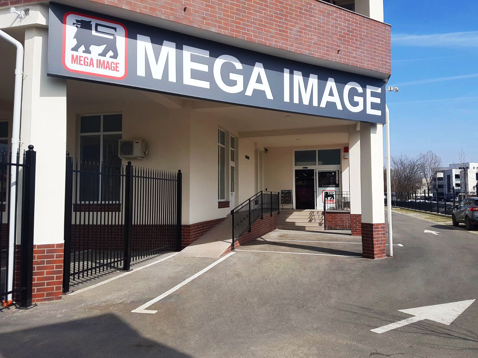 Retailerul Mega Image, amendat cu 2 milioane de euro de Consiliul Concurenţei pentru furnizarea de informaţii inexacte privind anumite preţuri