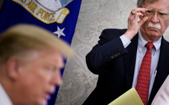 Un fost consilier al lui Trump spune că „a participat la planificarea unor lovituri de stat” în afara SUA