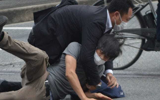 Kyodo: Ţinta trăgatorului lui Abe a fost iniţial o altă persoană