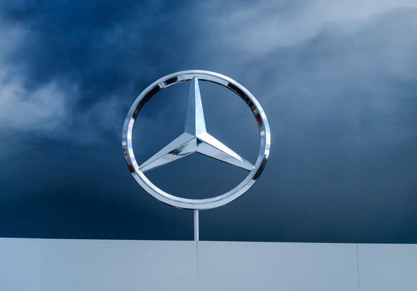 Vânzările Mercedes-Benz au scăzut puternic în trimestrul doi, din cauza problemelor de aprovizionare şi a Covid-19 în China