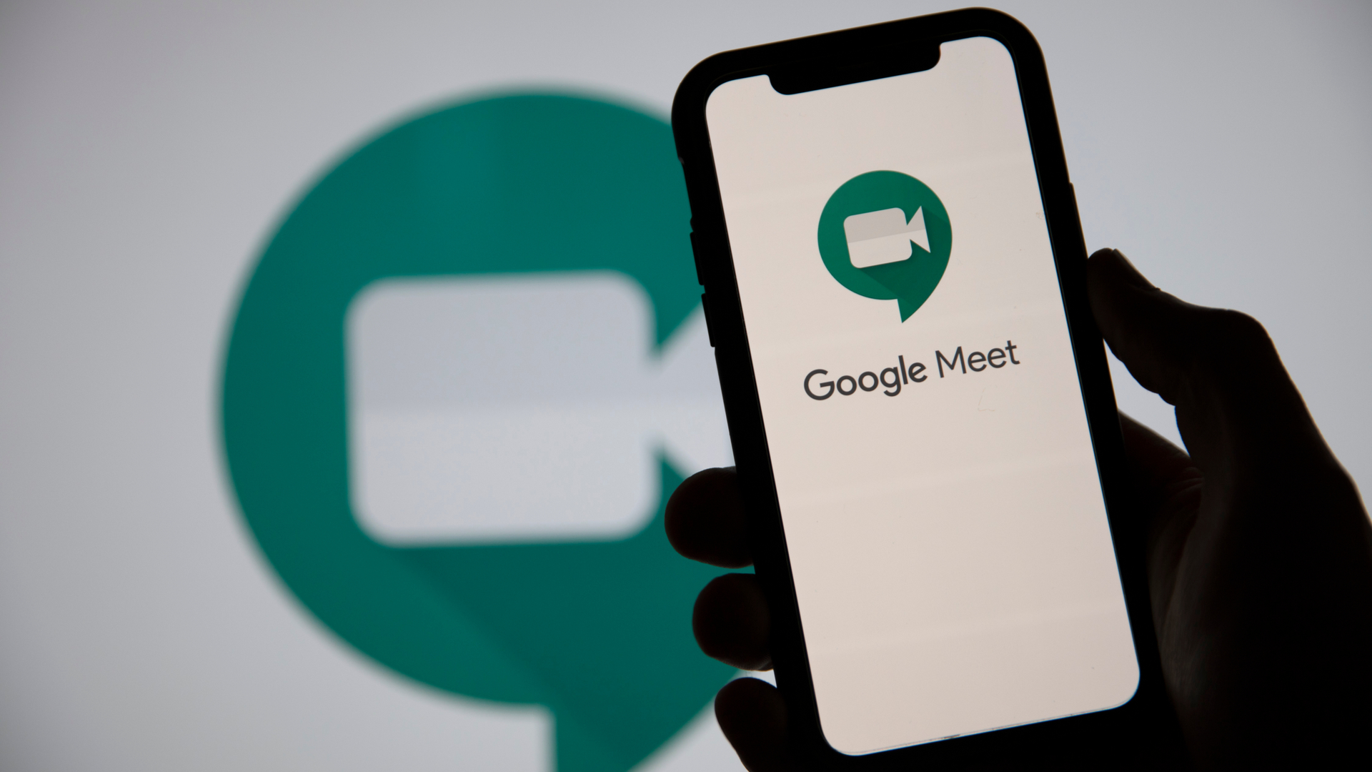 Google Meet lansează funcţii noi pentru abonaţii individuali