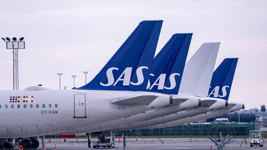 Compania aeriană scandinavă SAS a făcut cerere în SUA de intrare în faliment, pentru a-şi putea reduce datoriile; piloţii se află în grevă