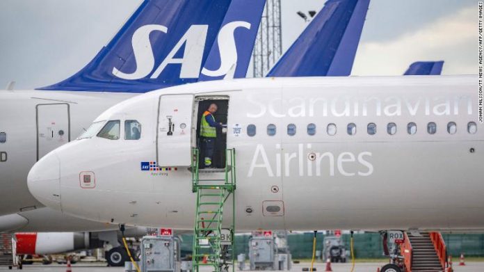 Compania SAS, care a aplicat pentru Chapter 11, obține o finanțare de 700 milioane de dolari pentru restructurarea activității de aviație”