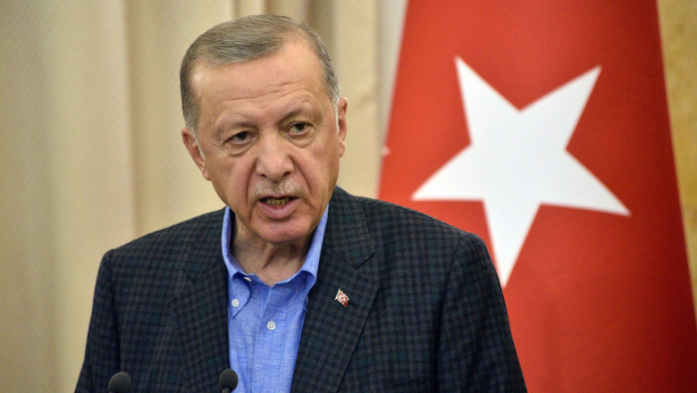 Noi tensiuni între Turcia și Grecia. Erdogan acuză Atena că provoacă NATO prin actele sale „ostile”