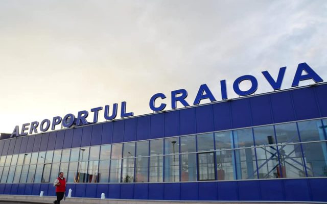 Un cuplu de italieni a plecat în vacanţă la Cracovia, dar a ajuns la Craiova