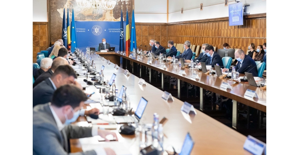 Premierul Ciucă a prezidat prima reuniune a Comitetului Interdepartamental pentru Dezvoltare Durabilă / Codul Român al Sustenabilităţii şi Strategia naţională privind economia circulară, care va fi adoptată până la finalul lunii septembrie, printre temele de discuţie