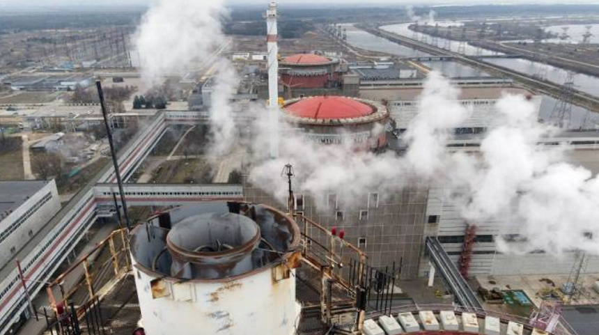 Militari ruşi racordează Centrala Nucleară Zaporijjea la reţeaua electrică a Crimeei anexate