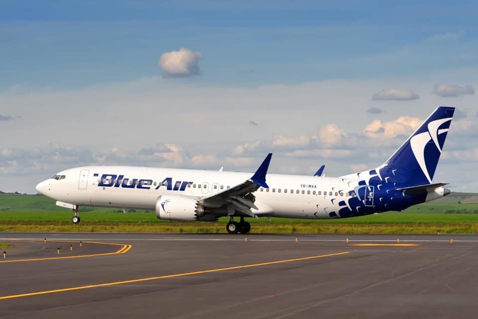 Blue Air anunţă că nu va relua zborurile nici din 10 octombrie. Compania precizează că va trasnmite un anunţ imediat după finalizarea discuţiilor cu potenţiali investitori privind data la care estimează că flota sa va decola din nou