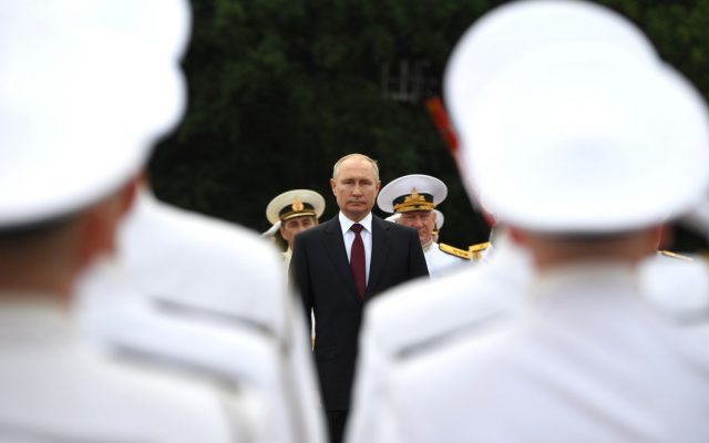 Novaya Gazeta: Clauza secretă din decretul semnat de Putin îi permite să mobilizeze un milion de cetățeni ruși